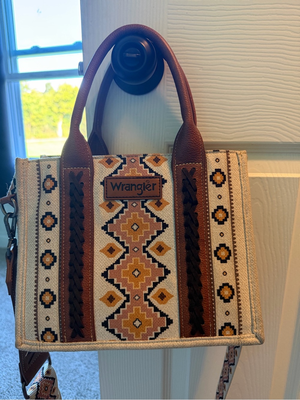 Wrangler Brown & Cream Southwestern Pattern Shoulder Tote